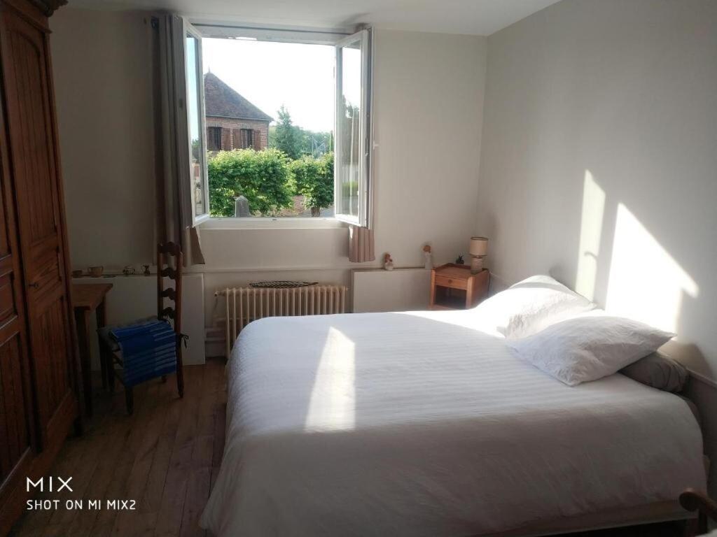 Chambre Calme Et Accueillante 13 Kmtrs Aeroport, Parking Gratuit, Navette Gare Ou Aeroport Saint-Germain-la-Poterie ภายนอก รูปภาพ